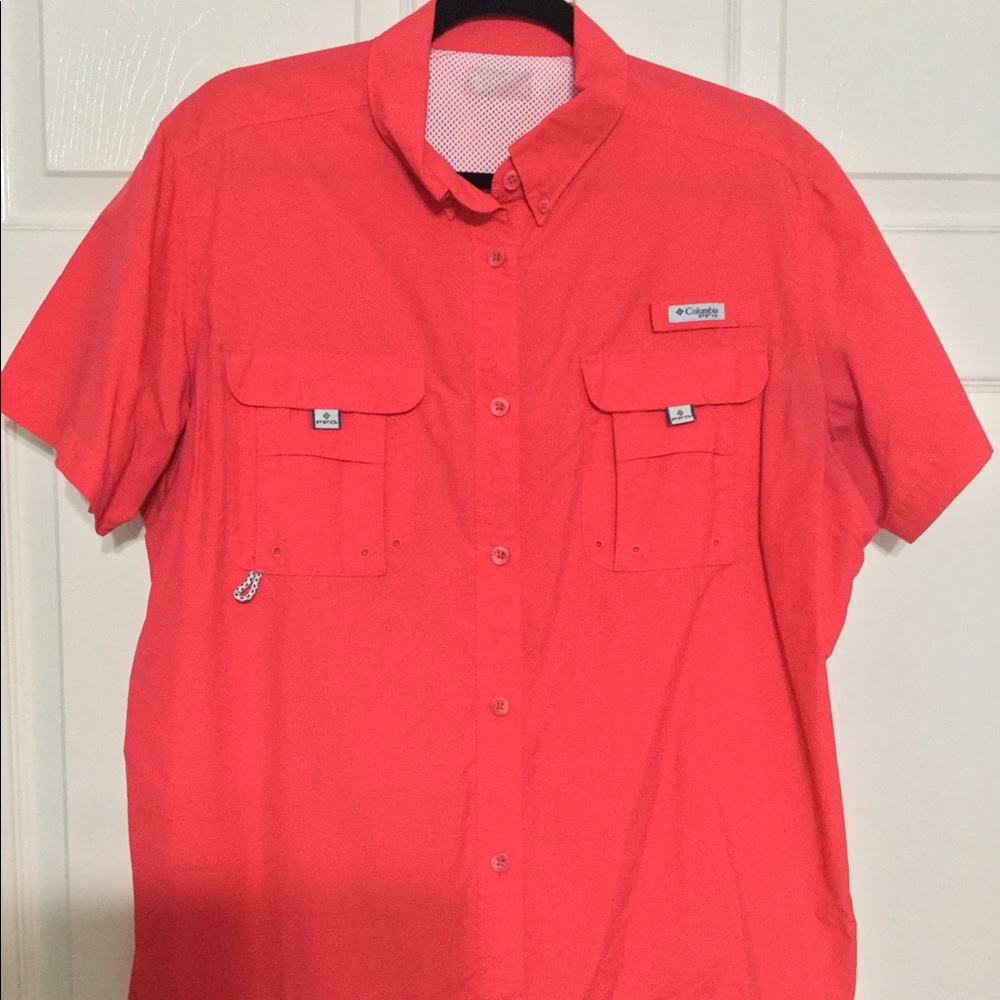 Women’s XL Columbia PFG Short Sleeve Shirt